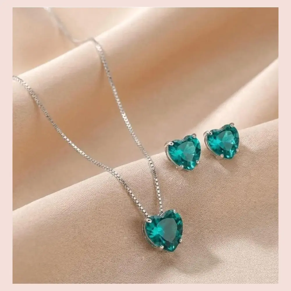 Conjunto Coração Verde com colar e brincos
